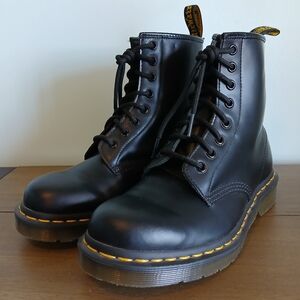 Dr.Marten1460 Smooth Leather Lace Up Boots - Black - Women's Size 6